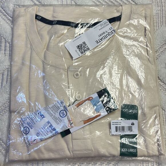 GAP - Slub Henley in Cream - Picture 2 of 4